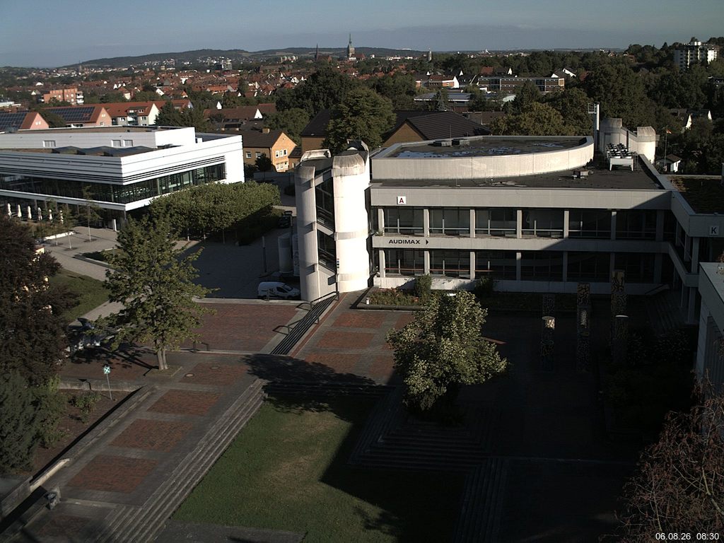 Foto der Webcam: Verwaltungsgeb&auml;ude, Innenhof mit Audimax, H&ouml;rsaal-Geb&auml;ude 1