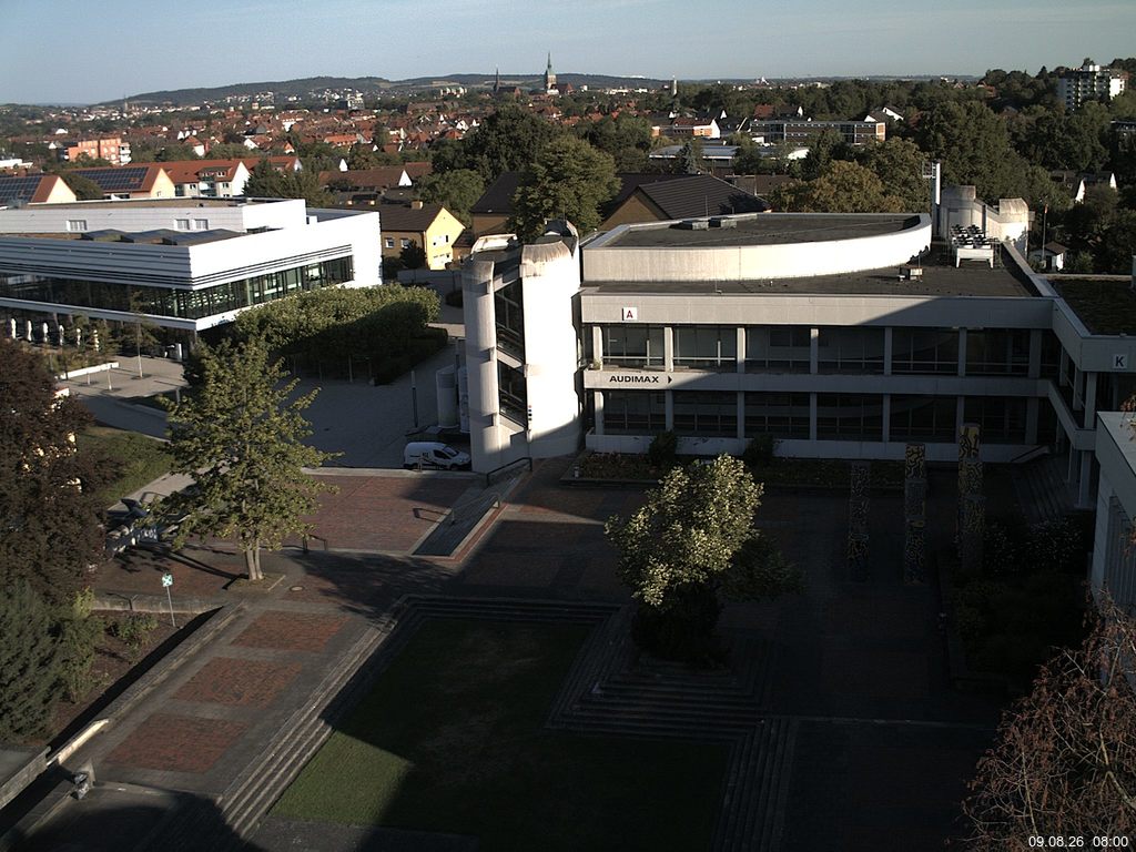 Foto der Webcam: Verwaltungsgeb&auml;ude, Innenhof mit Audimax, H&ouml;rsaal-Geb&auml;ude 1
