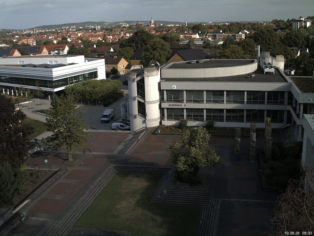 Foto der Webcam: Verwaltungsgeb&auml;ude, Innenhof mit Audimax, H&ouml;rsaal-Geb&auml;ude 1