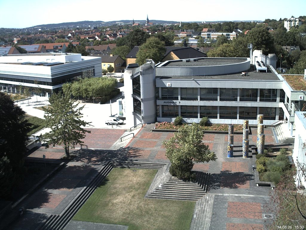 Foto der Webcam: Verwaltungsgeb&auml;ude, Innenhof mit Audimax, H&ouml;rsaal-Geb&auml;ude 1