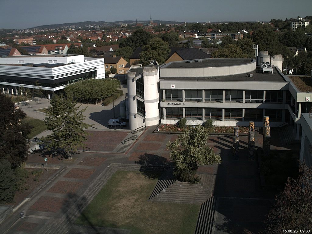 Foto der Webcam: Verwaltungsgeb&auml;ude, Innenhof mit Audimax, H&ouml;rsaal-Geb&auml;ude 1