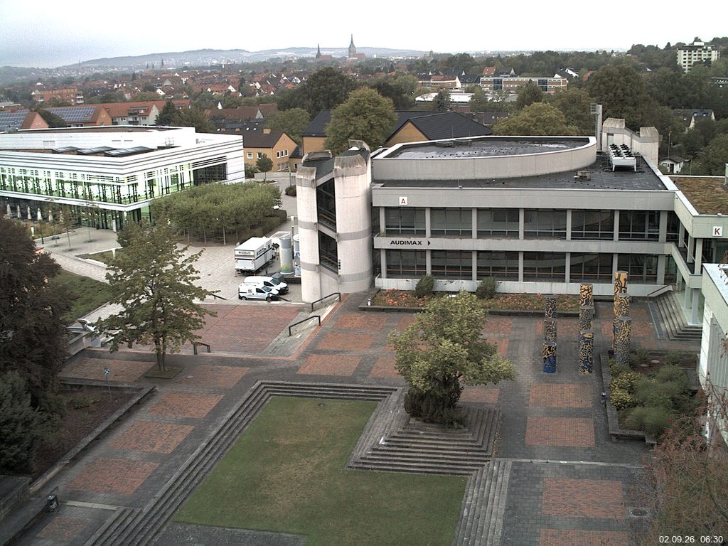 Foto der Webcam: Verwaltungsgeb&auml;ude, Innenhof mit Audimax, H&ouml;rsaal-Geb&auml;ude 1