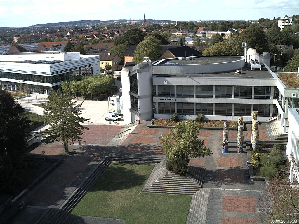 Foto der Webcam: Verwaltungsgeb&auml;ude, Innenhof mit Audimax, H&ouml;rsaal-Geb&auml;ude 1
