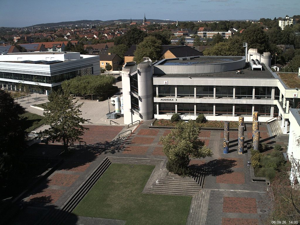 Foto der Webcam: Verwaltungsgeb&auml;ude, Innenhof mit Audimax, H&ouml;rsaal-Geb&auml;ude 1