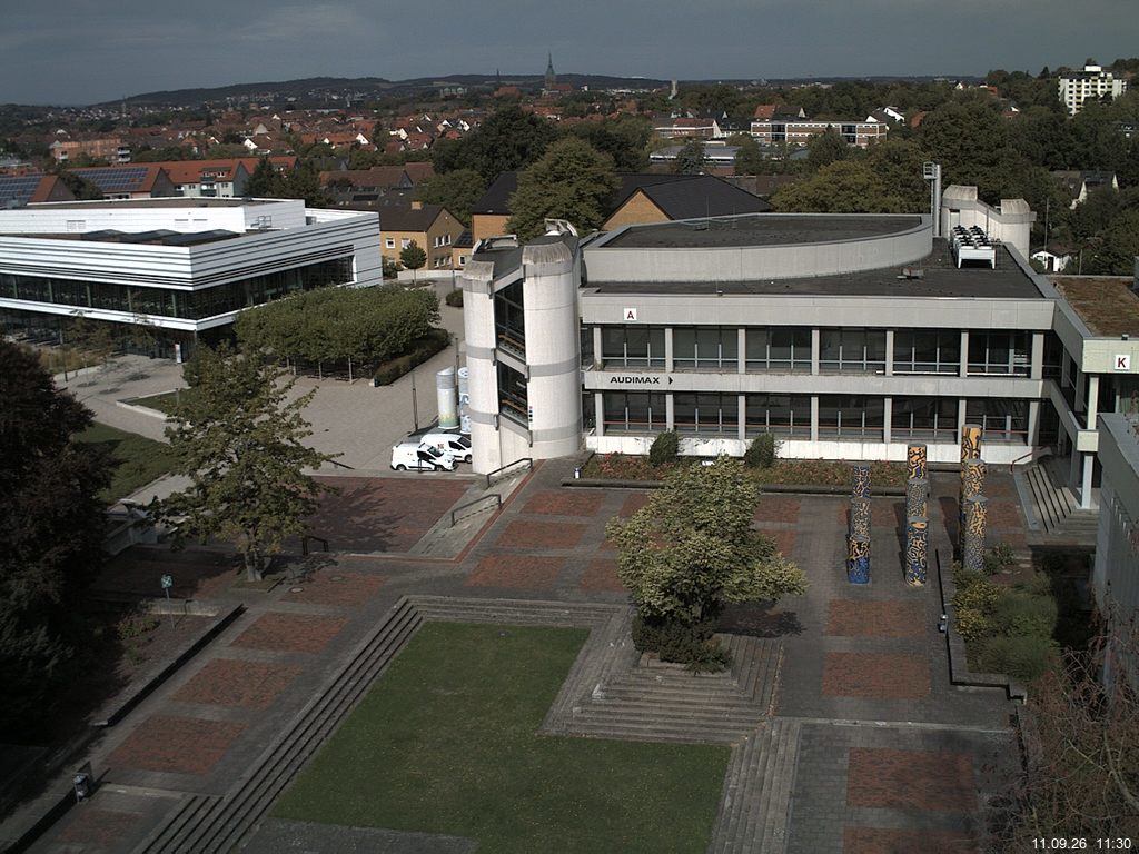 Foto der Webcam: Verwaltungsgeb&auml;ude, Innenhof mit Audimax, H&ouml;rsaal-Geb&auml;ude 1