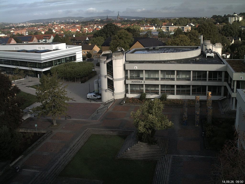 Foto der Webcam: Verwaltungsgeb&auml;ude, Innenhof mit Audimax, H&ouml;rsaal-Geb&auml;ude 1