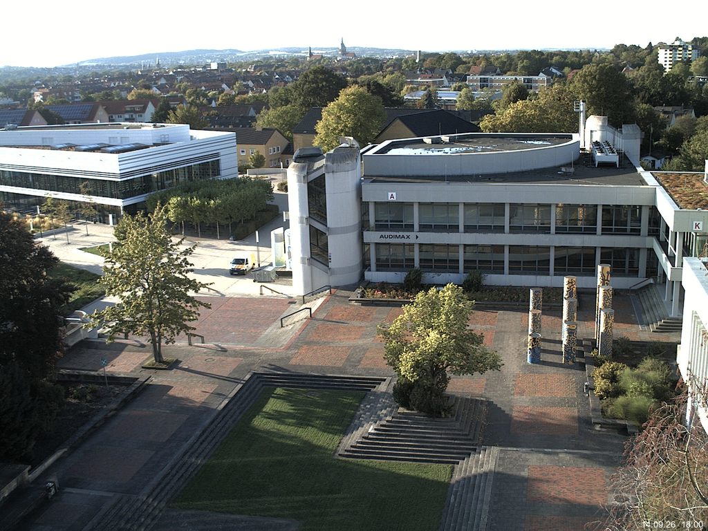 Foto der Webcam: Verwaltungsgeb&auml;ude, Innenhof mit Audimax, H&ouml;rsaal-Geb&auml;ude 1
