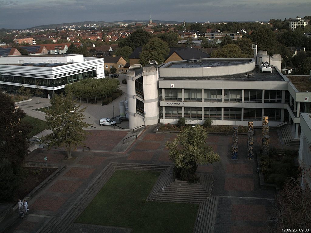 Foto der Webcam: Verwaltungsgeb&auml;ude, Innenhof mit Audimax, H&ouml;rsaal-Geb&auml;ude 1