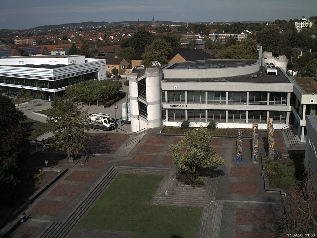 Foto der Webcam: Verwaltungsgeb&auml;ude, Innenhof mit Audimax, H&ouml;rsaal-Geb&auml;ude 1