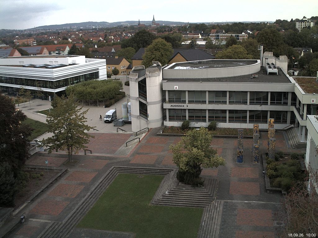 Foto der Webcam: Verwaltungsgeb&auml;ude, Innenhof mit Audimax, H&ouml;rsaal-Geb&auml;ude 1