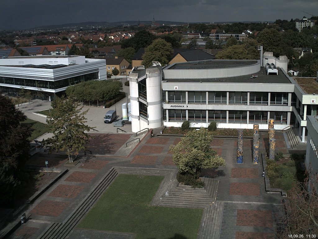 Foto der Webcam: Verwaltungsgeb&auml;ude, Innenhof mit Audimax, H&ouml;rsaal-Geb&auml;ude 1