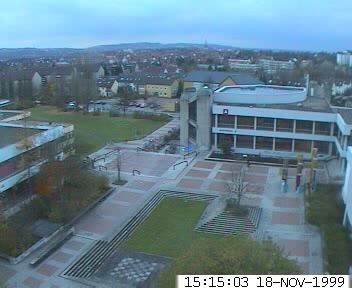 Foto der Webcam: Verwaltungsgeb&auml;ude, Innenhof mit Audimax, H&ouml;rsaal-Geb&auml;ude 1