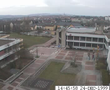Foto der Webcam: Verwaltungsgeb&auml;ude, Innenhof mit Audimax, H&ouml;rsaal-Geb&auml;ude 1